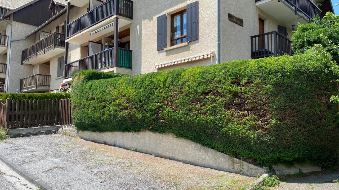 Embrun - Appartement 4/6 Personnes Avec Exterieurs Εξωτερικό φωτογραφία