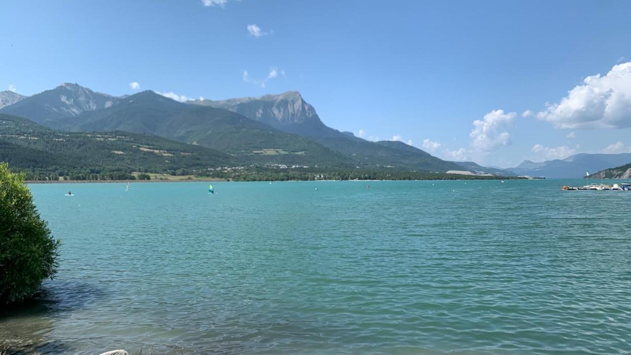 Embrun - Appartement 4/6 Personnes Avec Exterieurs Εξωτερικό φωτογραφία