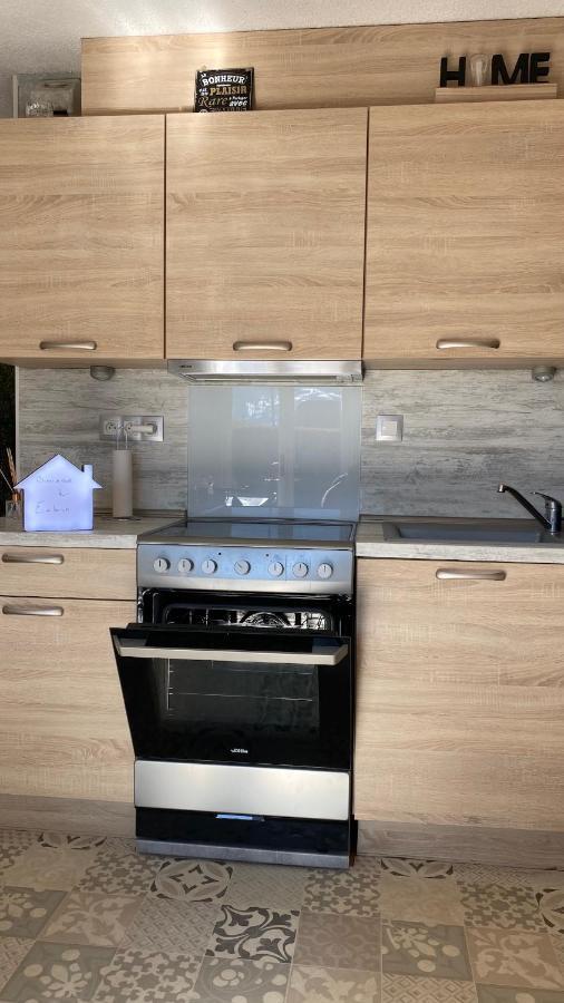 Embrun - Appartement 4/6 Personnes Avec Exterieurs Εξωτερικό φωτογραφία